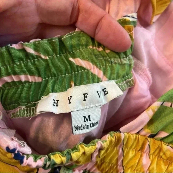 HYFYVE Wide Leg Tropical Print Floral Jumpsuit Size Medium Party Cruise Resort - Picture 8 of 13